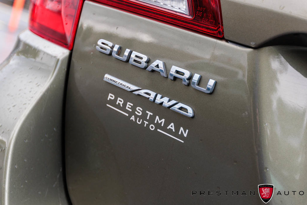 Used 2019 Subaru Outback 2.5i Limited AWD/4WD image 10