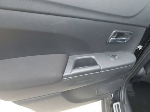 Used 2024 Mitsubishi Outlander Sport ES AWD/4WD image 17