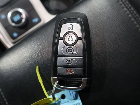 Used 2023 Ford Explorer XLT w/ Equipment Group 202A image 30