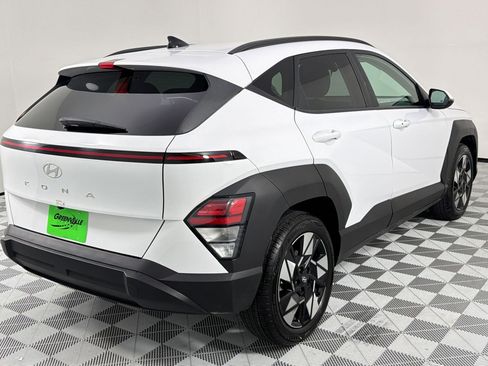 Used 2025 Hyundai Kona SEL image 9