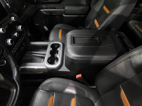 Used 2020 GMC Sierra 1500 AT4 image 38