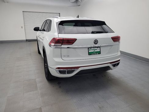 Used 2021 Volkswagen Atlas Cross Sport SE image 6