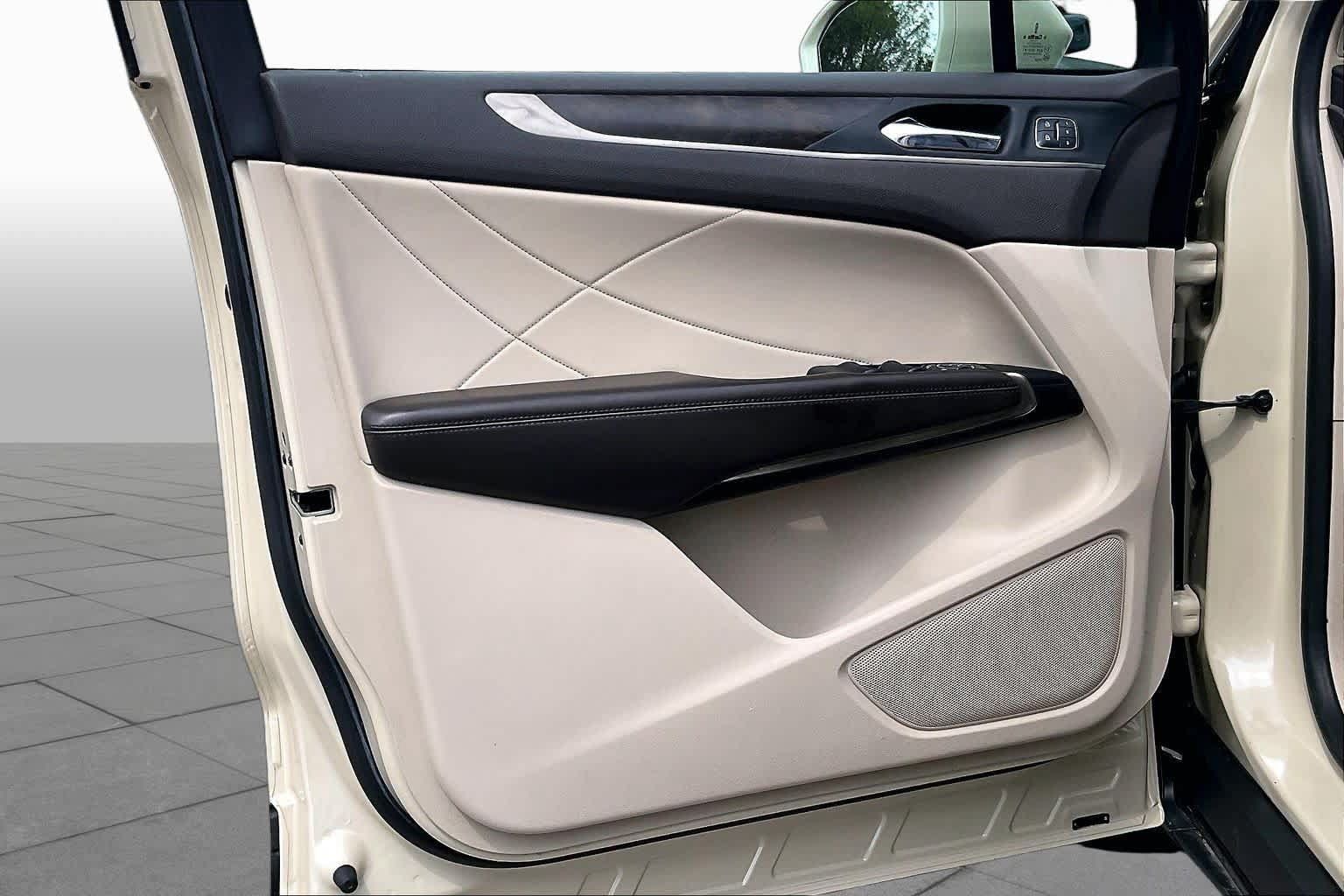 Used 2018 Lincoln MKC Reserve AWD/4WD image 21