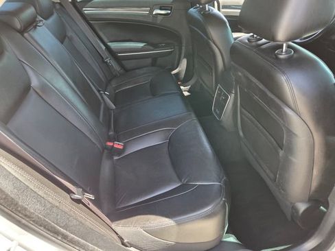 Used 2022 Chrysler 300 Touring L RWD image 14
