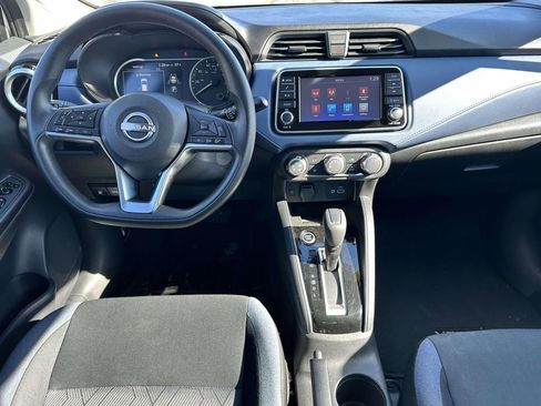 Used 2023 Nissan Versa SV FWD image 14