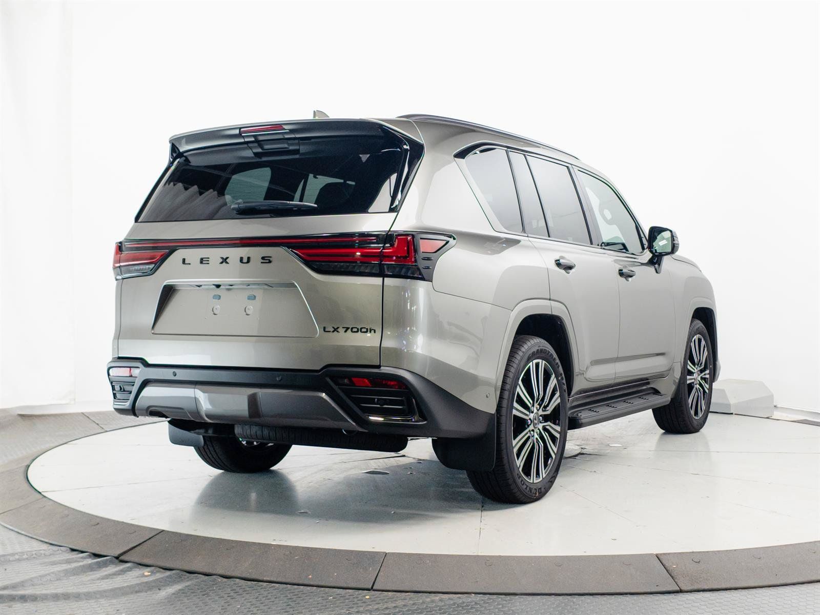 New 2026 Lexus LX 700h Luxury w/ Appearance Package AWD/4WD image 13