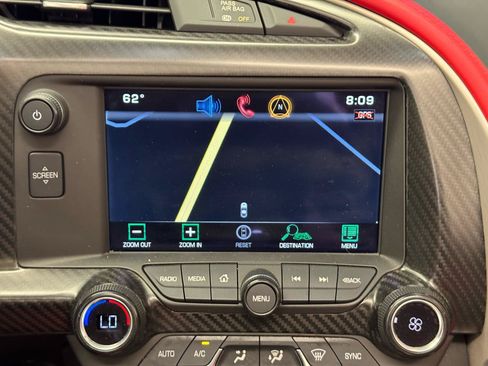 Used 2015 Chevrolet Corvette Z06 w/ 3LZ Preferred Equipment Group RWD image 15