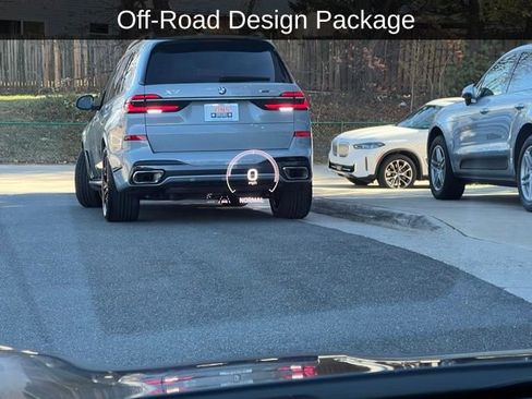 Used 2022 Porsche Taycan 4 Cross Turismo w/ Premium Package image 5