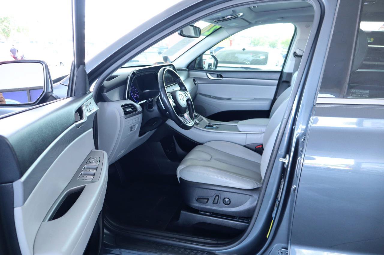 Used 2020 Hyundai Palisade SEL w/ Premium Package FWD image 14