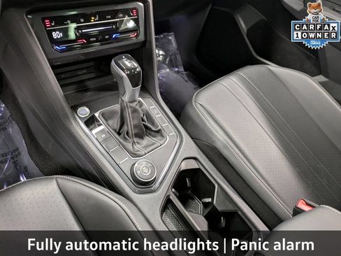 Used 2022 Volkswagen Tiguan SE AWD/4WD image 18