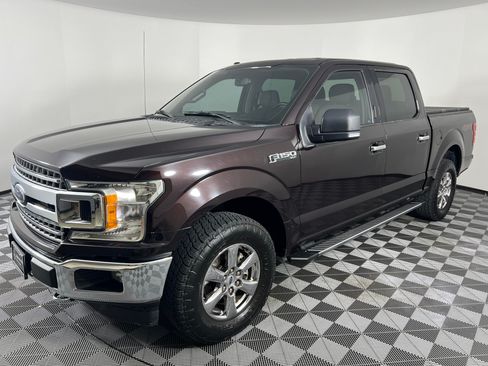 Used 2018 Ford F150 XLT w/ Equipment Group 302A Luxury AWD/4WD image 8