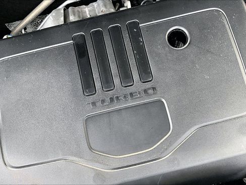 Used 2025 Chevrolet Blazer LT image 30