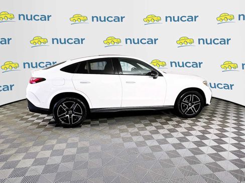 Used 2025 Mercedes-Benz GLC 300 4MATIC image 8