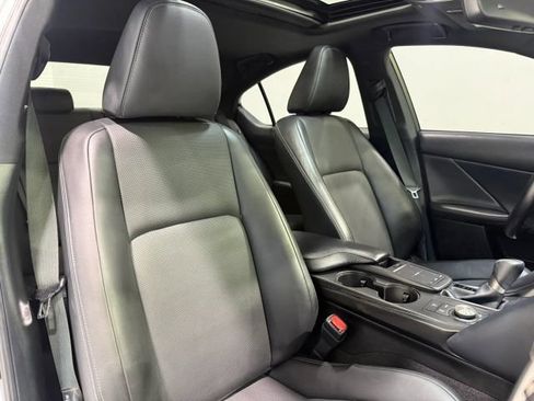 Used 2021 Lexus IS 300 w/ Comfort Package RWD image 31