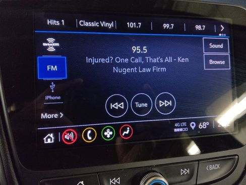 Used 2024 Chevrolet Malibu LT image 25