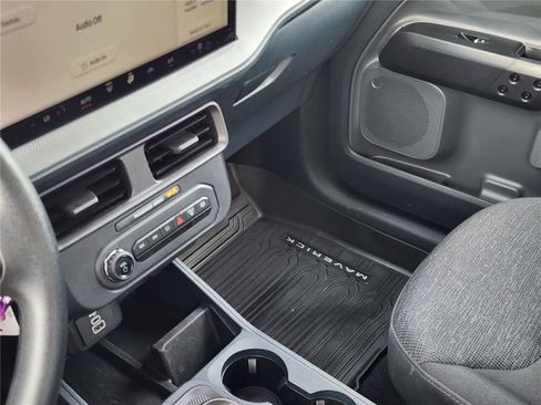 Used 2025 Ford Maverick XL FWD image 26