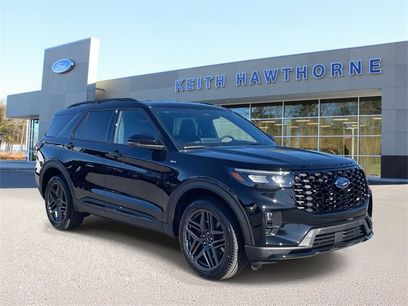 New 2025 Ford Explorer ST-Line w/ ST-Line Street Pack
