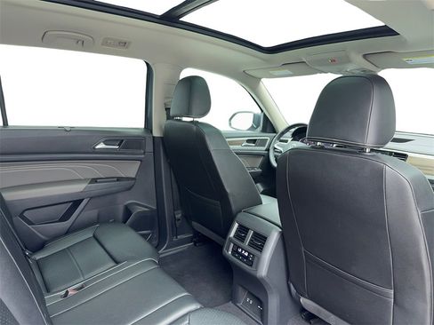 Used 2023 Volkswagen Atlas SEL image 52