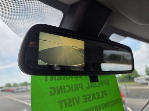 Used 2019 GMC Savana 2500 Explorer Limited SE w/ Enhanced Convenience Package image 20