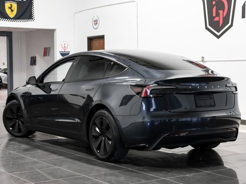 Used 2025 Tesla Model 3 Long Range image 14