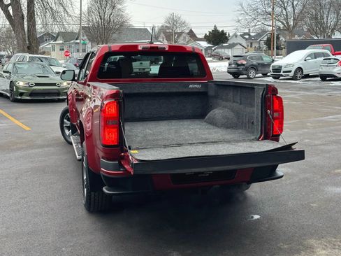 Used 2015 Chevrolet Colorado Z71 image 21