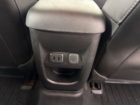 Used 2016 Chevrolet Colorado LT w/ Midnight Edition image 23