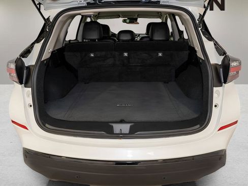 Certified 2024 Nissan Murano SV w/ SV Midnight Edition Package image 6