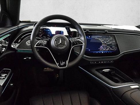 New 2026 Mercedes-Benz E 350 4MATIC Sedan image 20