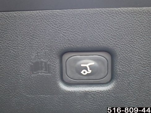 Used 2022 Lincoln Nautilus Reserve image 29