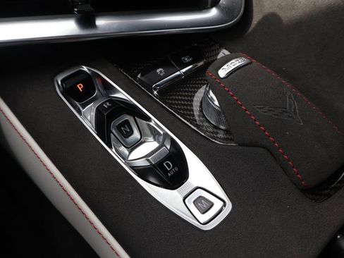 Used 2023 Chevrolet Corvette Stingray Premium Conv w/ Z51 Performance Package image 28