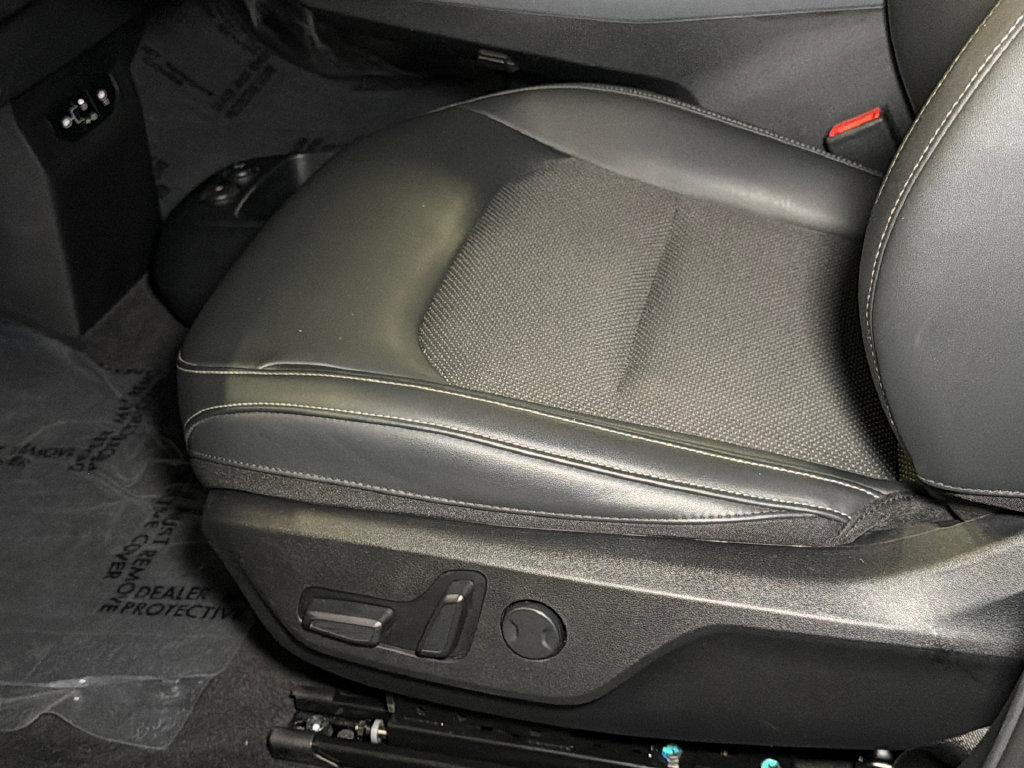 Certified 2025 Kia EV6 Light AWD/4WD image 20