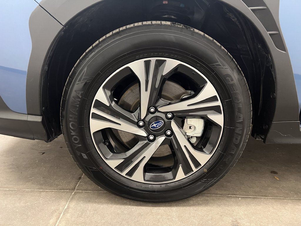 Used 2024 Subaru Crosstrek 2.0i Premium AWD/4WD image 31