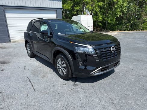 New 2026 Nissan Pathfinder SL FWD image 7