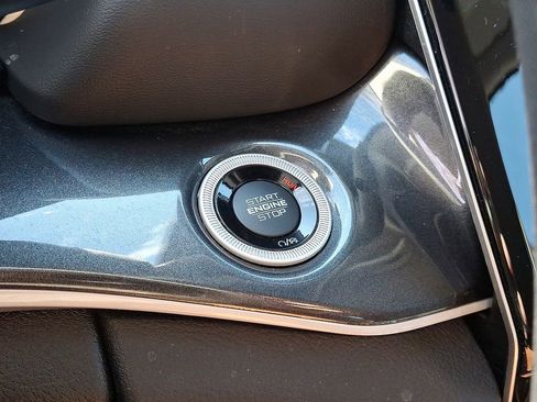 Used 2023 Jeep Grand Cherokee Laredo image 22