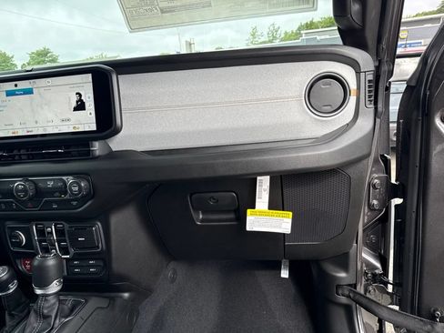 New 2026 Jeep Wrangler Unlimited Sport AWD/4WD image 26