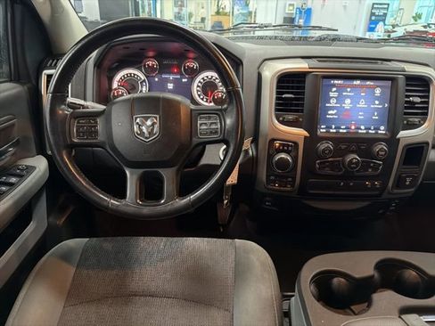Used 2019 RAM 1500 Big Horn AWD/4WD image 25