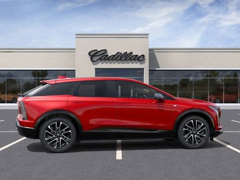 New 2026 Cadillac Optiq Sport 1 AWD/4WD image 5