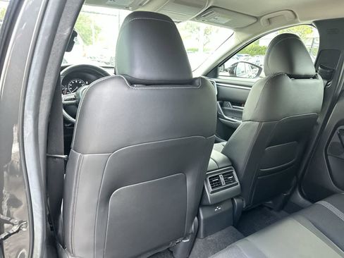 Used 2024 MAZDA CX-50 AWD 2.5 S w/ Weather Package image 18