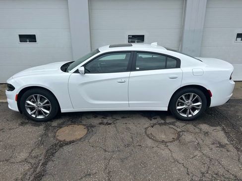 Certified 2022 Dodge Charger SXT w/ Cold Weather Package image 3