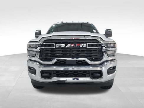 New 2026 RAM 2500 Tradesman AWD/4WD image 3
