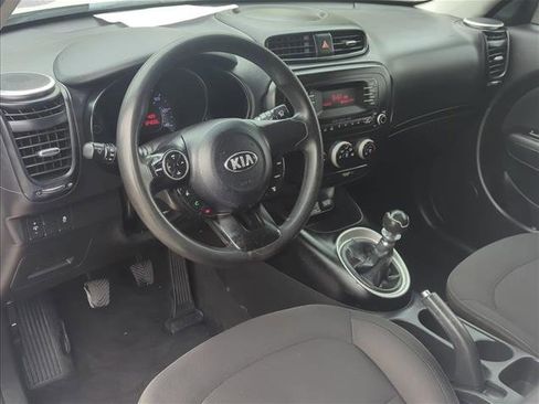 Used 2015 Kia Soul image 7