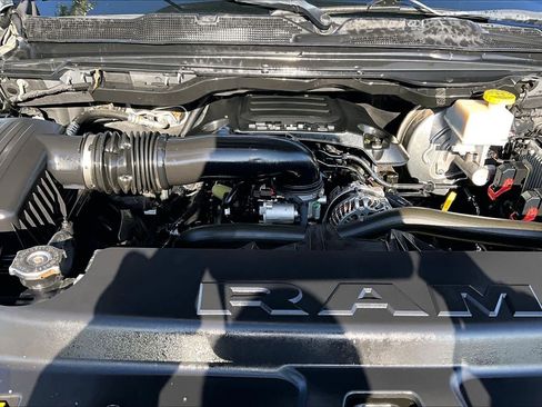 Used 2020 RAM 1500 Laramie image 31
