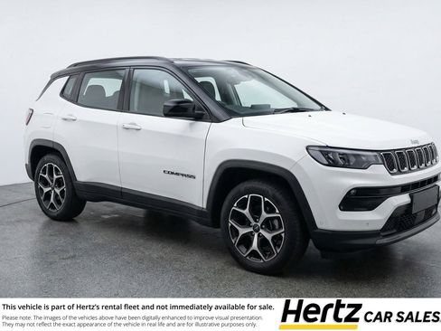 Used 2025 Jeep Compass Limited AWD/4WD image 1