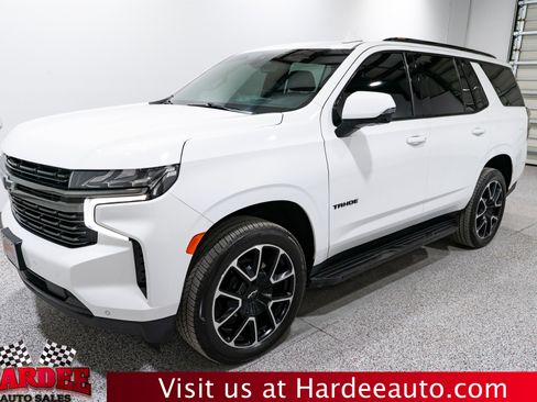 Used 2021 Chevrolet Tahoe RST w/ Luxury Package AWD/4WD image 2
