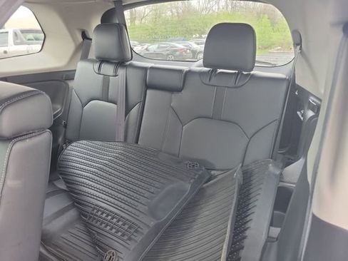 Used 2024 Honda Pilot EX-L image 40