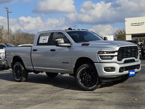 New 2026 RAM 2500 Lone Star image 2