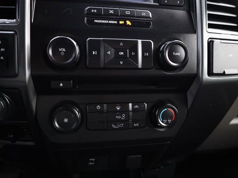 Used 2018 Ford F150 XLT w/ Equipment Group 301A Mid image 29