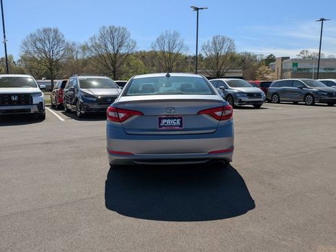 Used 2016 Hyundai Sonata SE image 6