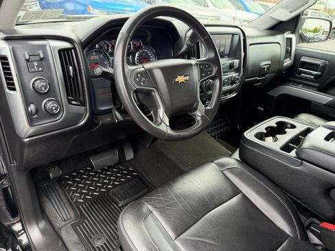 Used 2017 Chevrolet Silverado 1500 LT w/ Midnight Edition AWD/4WD image 21