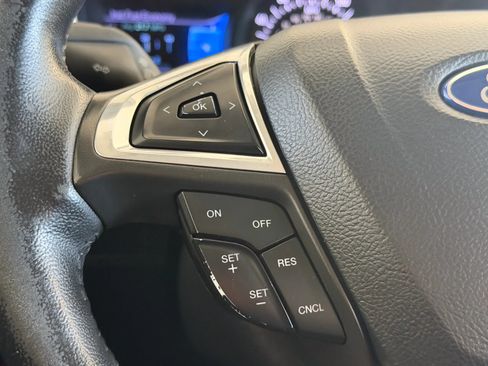 Used 2013 Ford Fusion SE FWD image 34